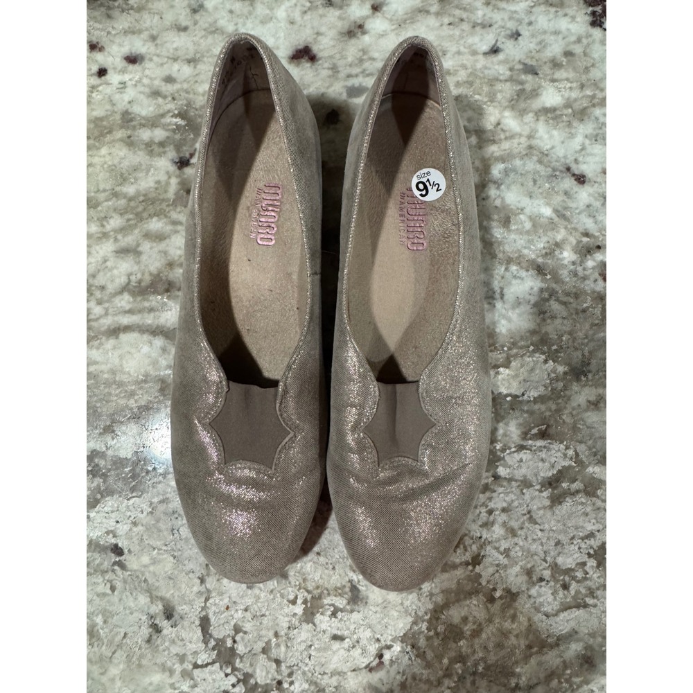 Munro American Womens 9.5 Taupe Metallic Shimmer Walking Flats Round Toe Shoes